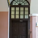 Apartahotel Kvartira 1 4*