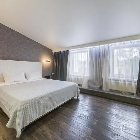 Aparthotel Kvartira 1 4*