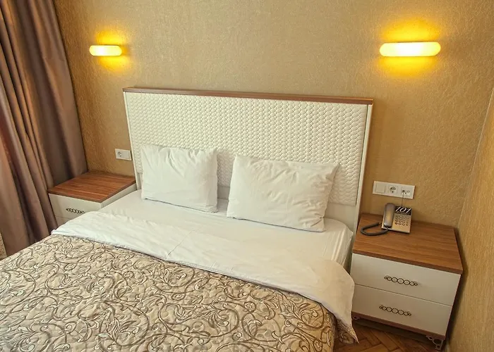 Aparthotel Kvartira 1 4*