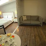 Kvartira 1 أوديسا