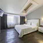 شقة فندقية Kvartira 1 4*