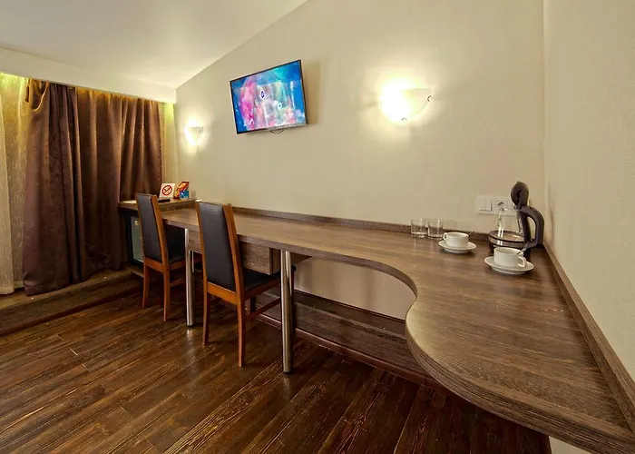 Aparthotel Kvartira 1 4*