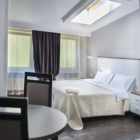 Aparthotel Kvartira 1 *