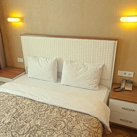 Aparthotel Kvartira 1 *